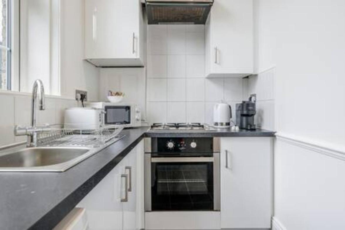 Unbeatable Location In Camden-Spacious Studio Flat Apartment London Exterior photo